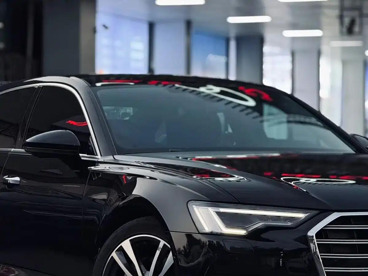 Audi A6L 2024 45 TFSI Premium Elegance — миниатюра 3
