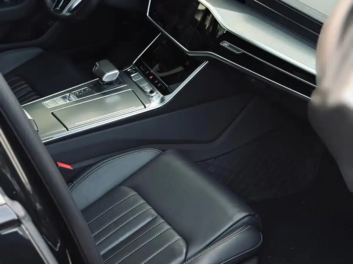 Audi A6L 2024 45 TFSI Premium Elegance — миниатюра 8