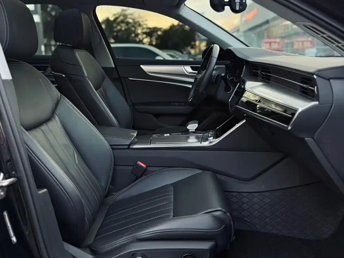Audi A6L 2024 45 TFSI Premium Elegance — миниатюра 9