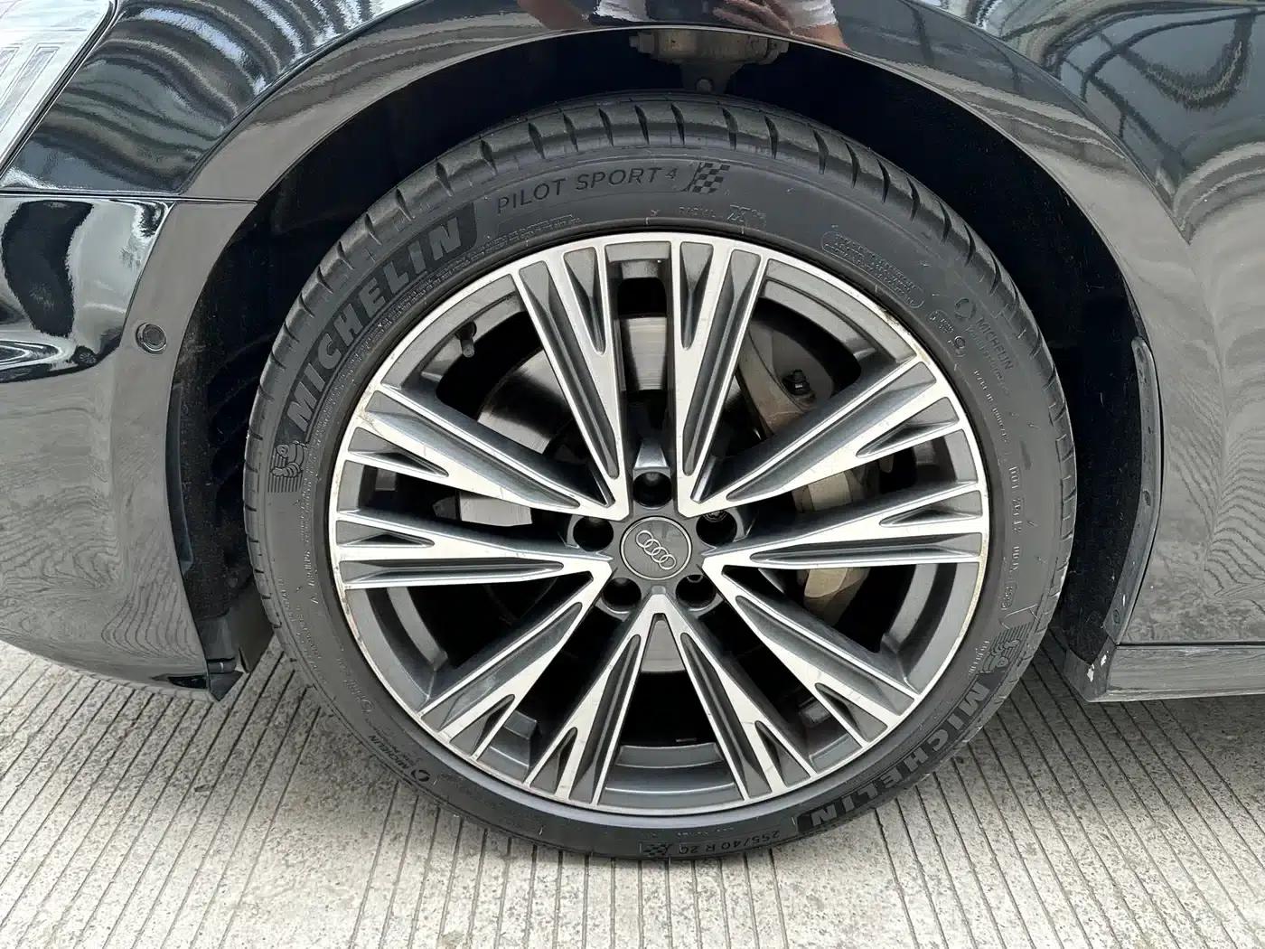 Audi A6L 2021 55 TFSI quattro Flagship Dynamic Edition — миниатюра 9