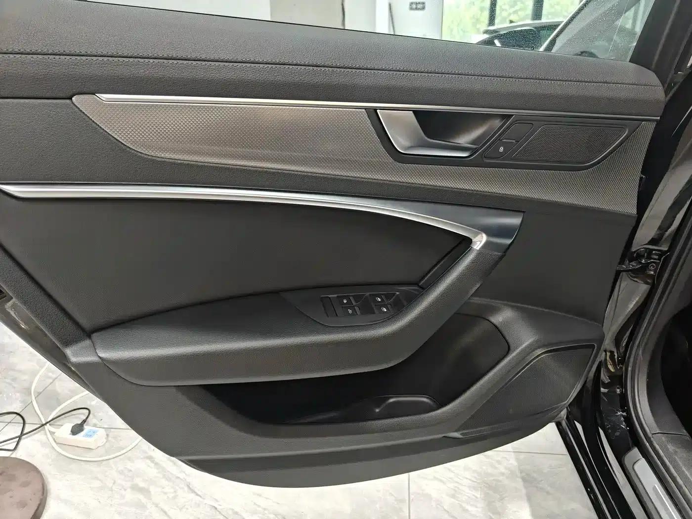 Audi A6L 2020 45 TFSI quattro Premium Dynamic Edition — миниатюра 15