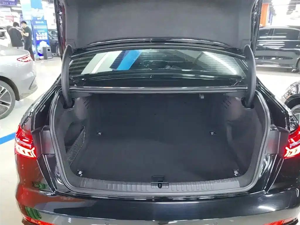 Audi A6L 2024 40 TFSI Luxury Dynamic — миниатюра 19