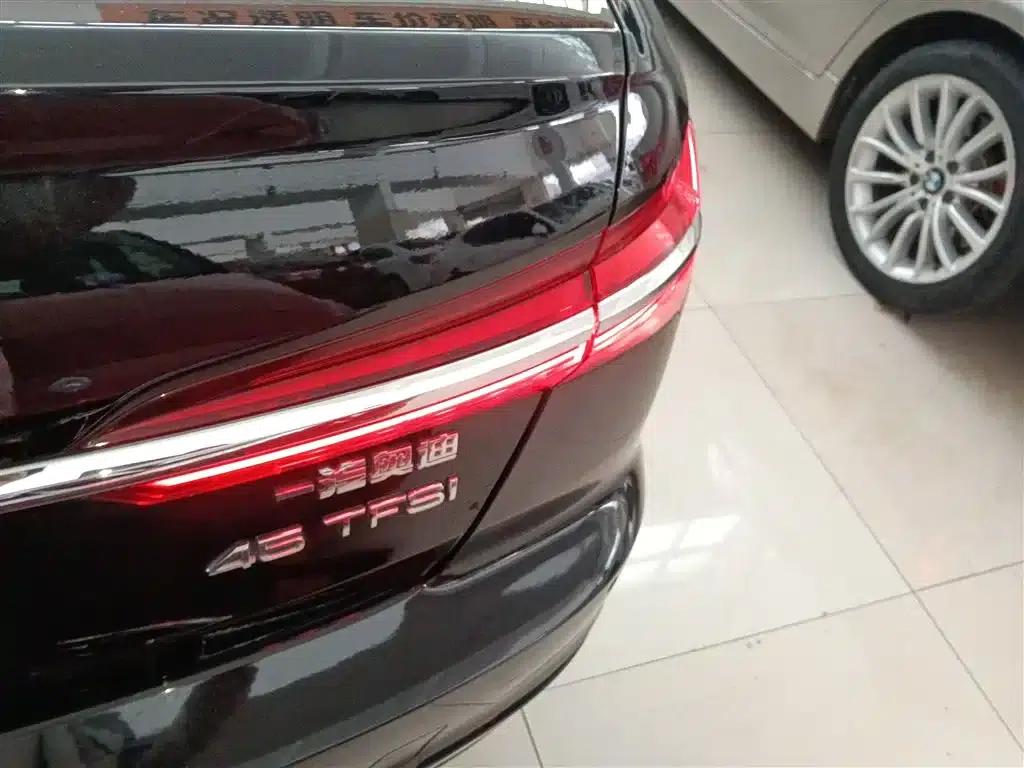Audi A6L 2023 45 TFSI Premium Elegance — миниатюра 24