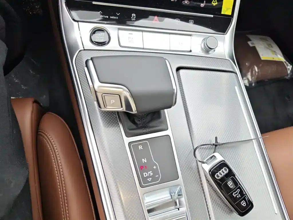 Audi A6L 2026 45 TFSI Premium Dynamic Edition — миниатюра 14