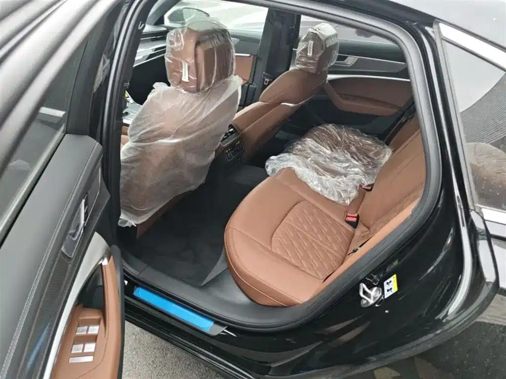 Audi A6L 2026 45 TFSI Premium Dynamic Edition — миниатюра 17