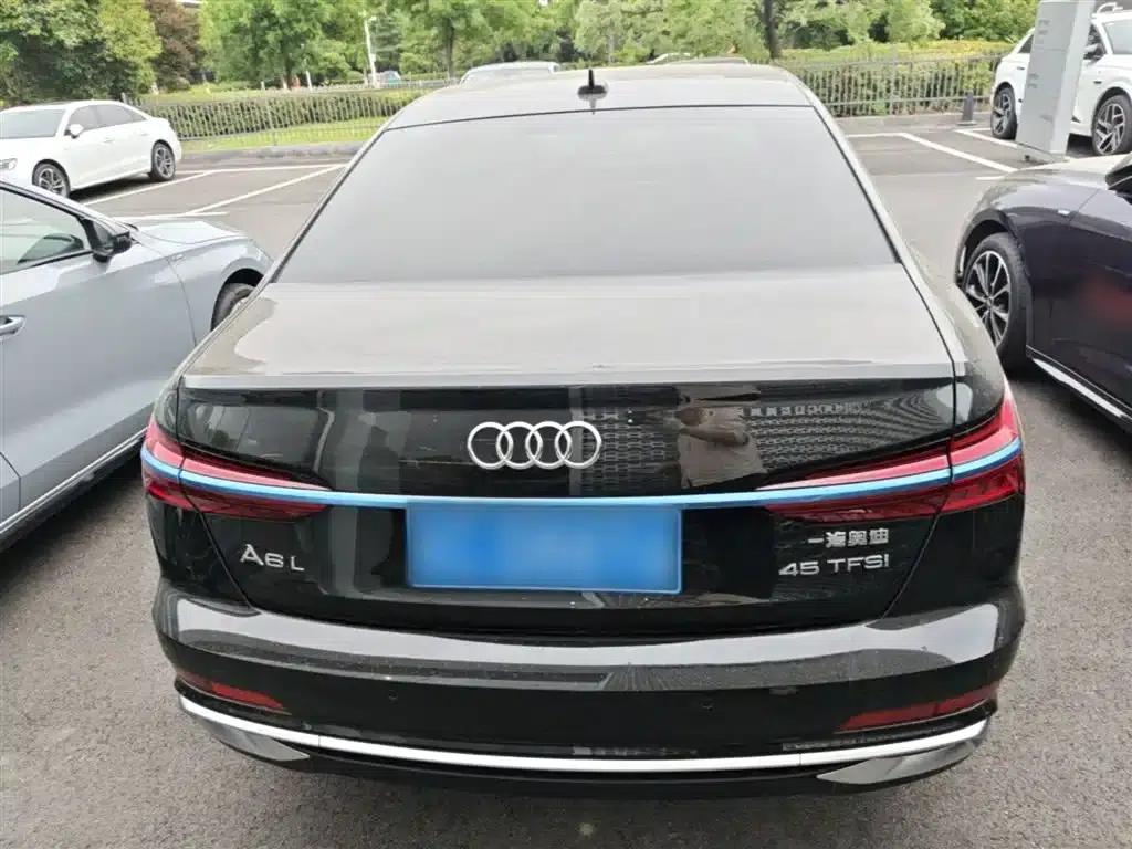 Audi A6L 2026 45 TFSI Premium Dynamic Edition — миниатюра 6