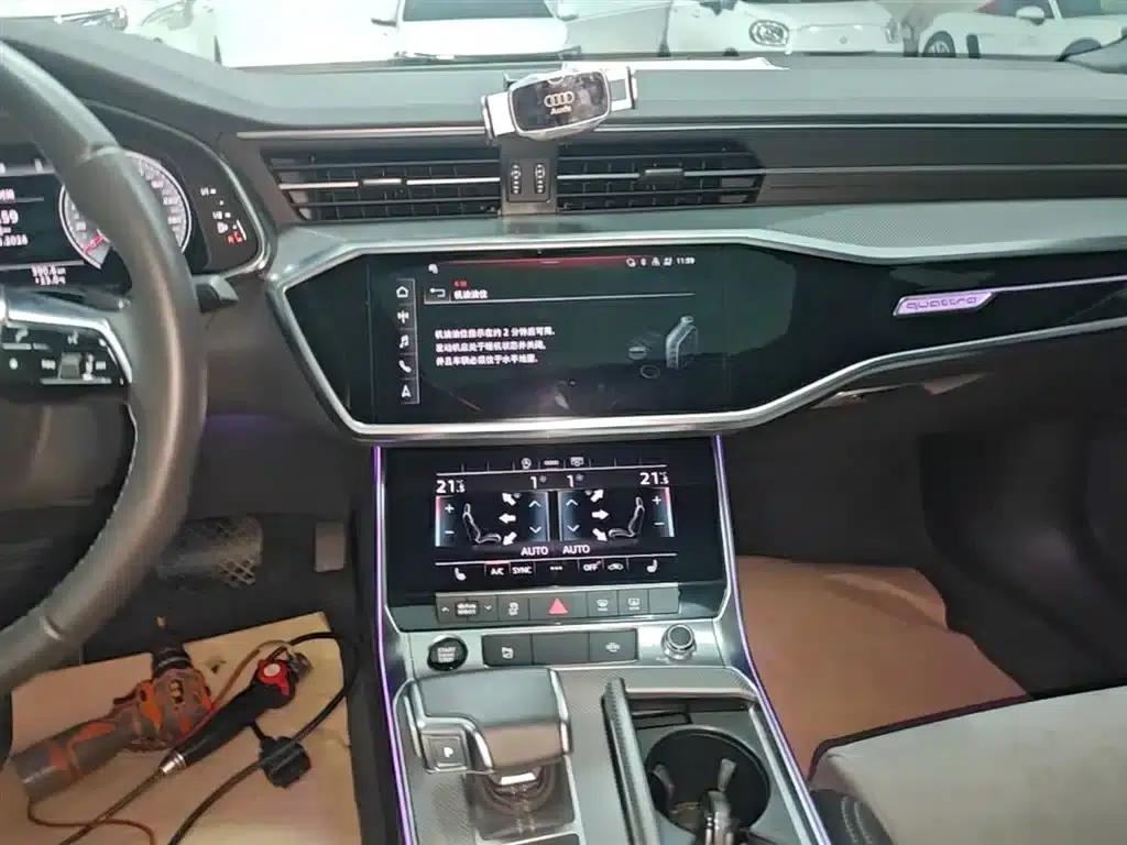 Audi A6L 2022 45 TFSI quattro Premium Dynamic Edition — миниатюра 13