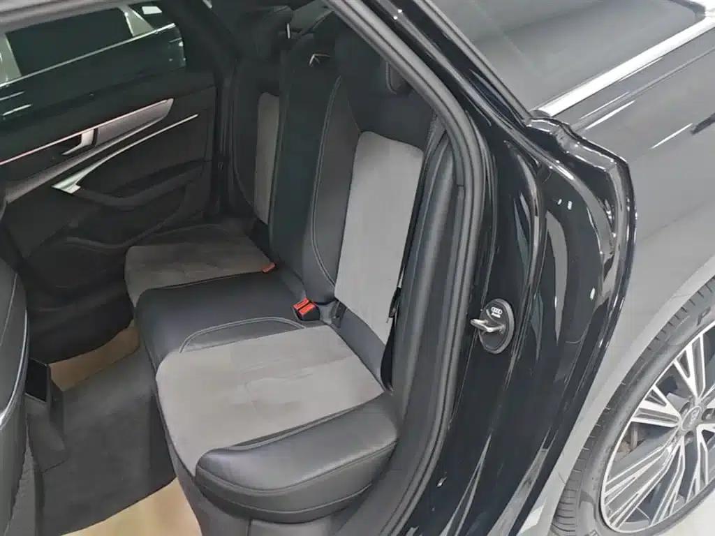 Audi A6L 2022 45 TFSI quattro Premium Dynamic Edition — миниатюра 17