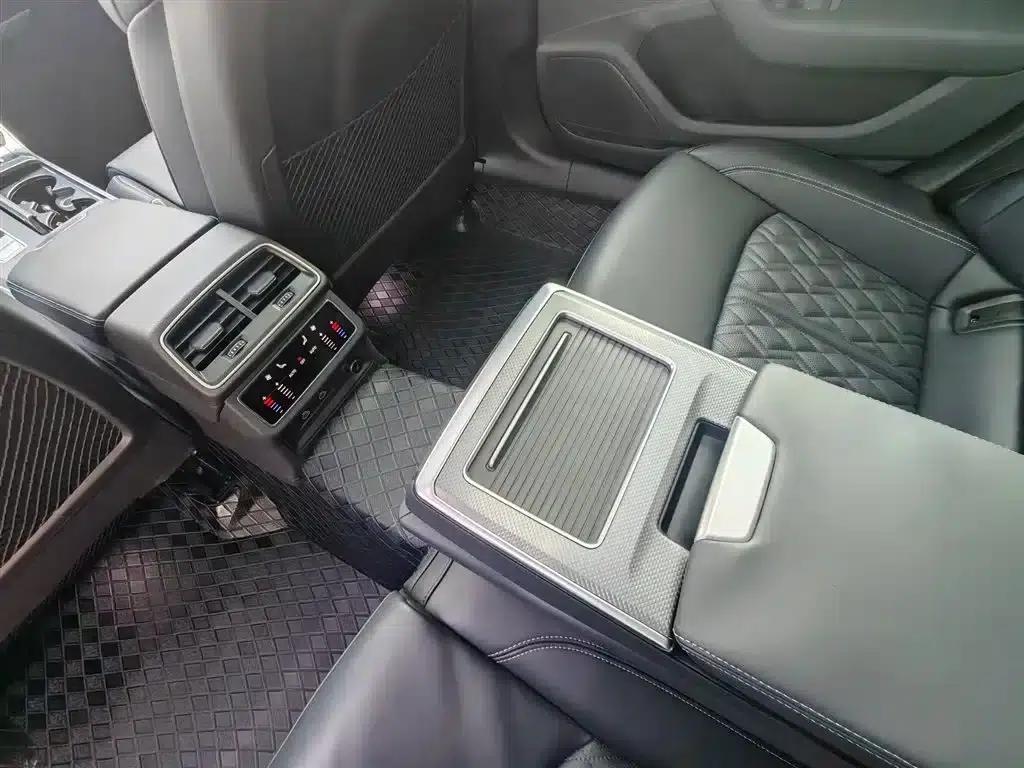 Audi A6L 2025 45 TFSI Premium Dynamic Edition — миниатюра 23