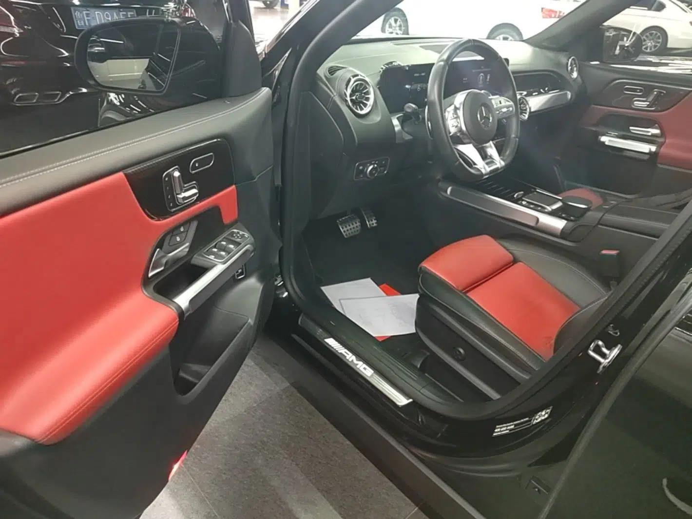 Mercedes-Benz GLB AMG 2022 AMG GLB 35 4MATIC — миниатюра 18