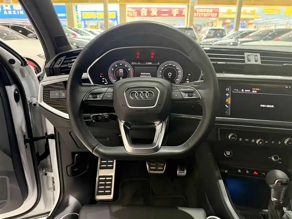Audi Q3 2024 35 TFSI Fashion Dynamic Edition — миниатюра 14
