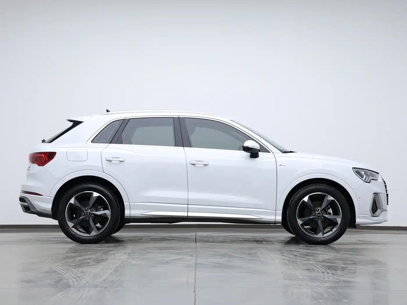 Audi Q3 2022 35 TFSI Fashion Dynamic Edition — миниатюра 5
