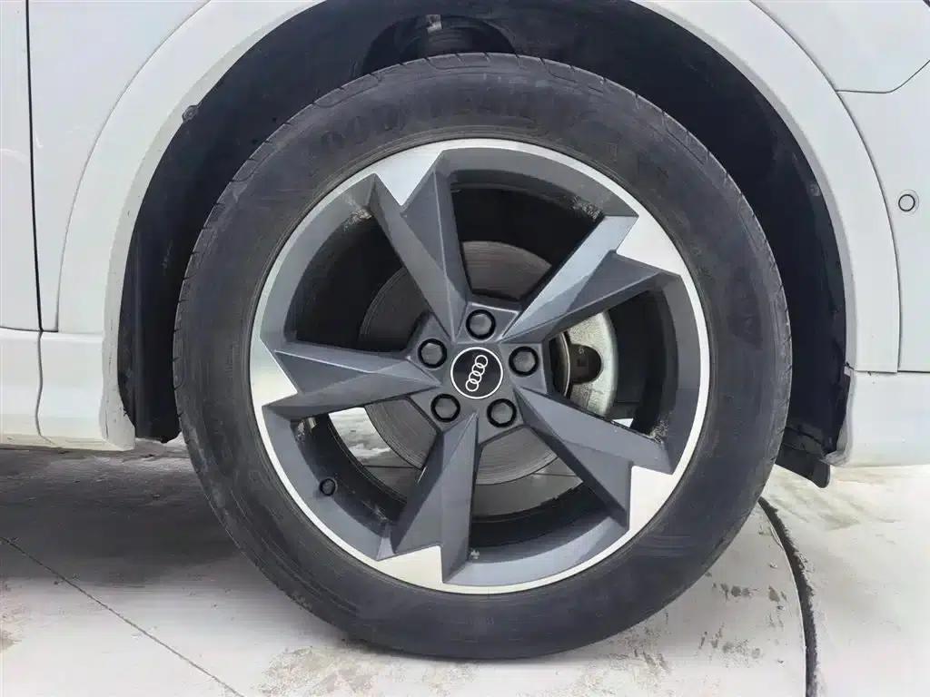 Audi Q3 2022 35 TFSI Fashion Dynamic Edition — миниатюра 25