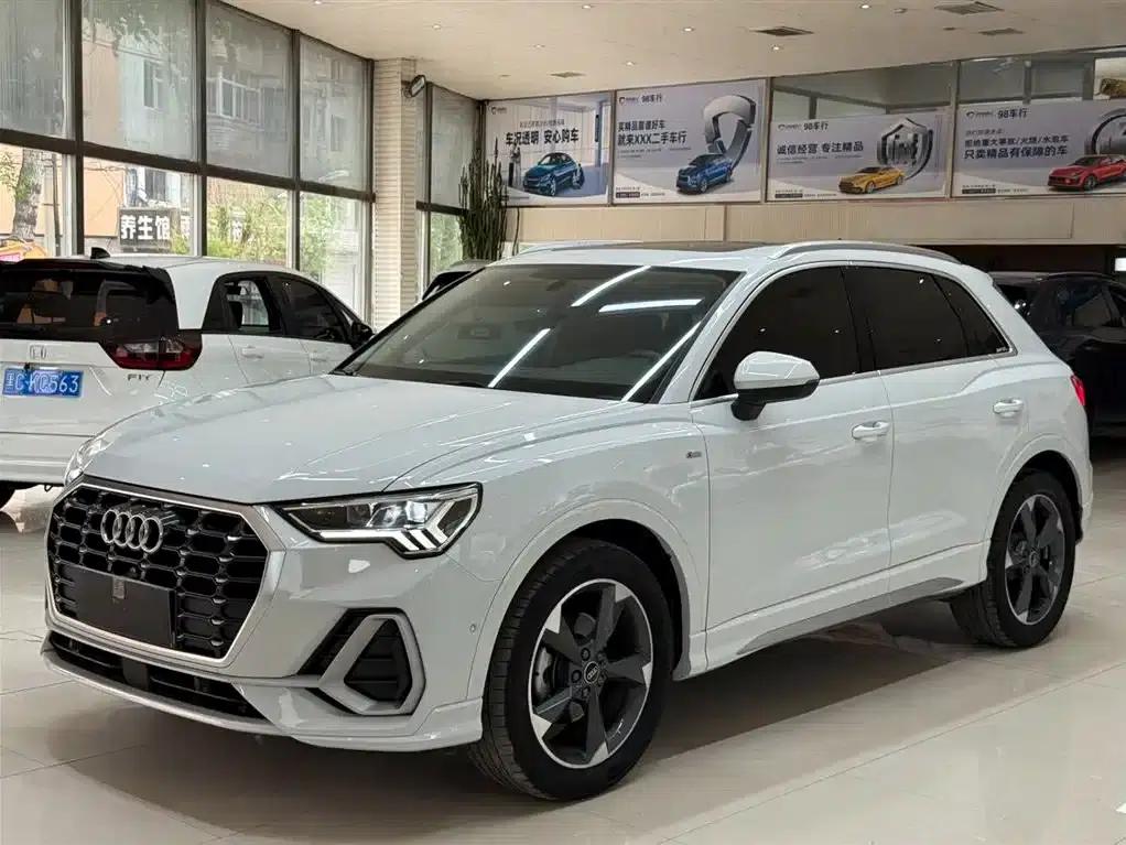 Audi Q3 2022 35 TFSI Fashion Dynamic Edition — миниатюра 1