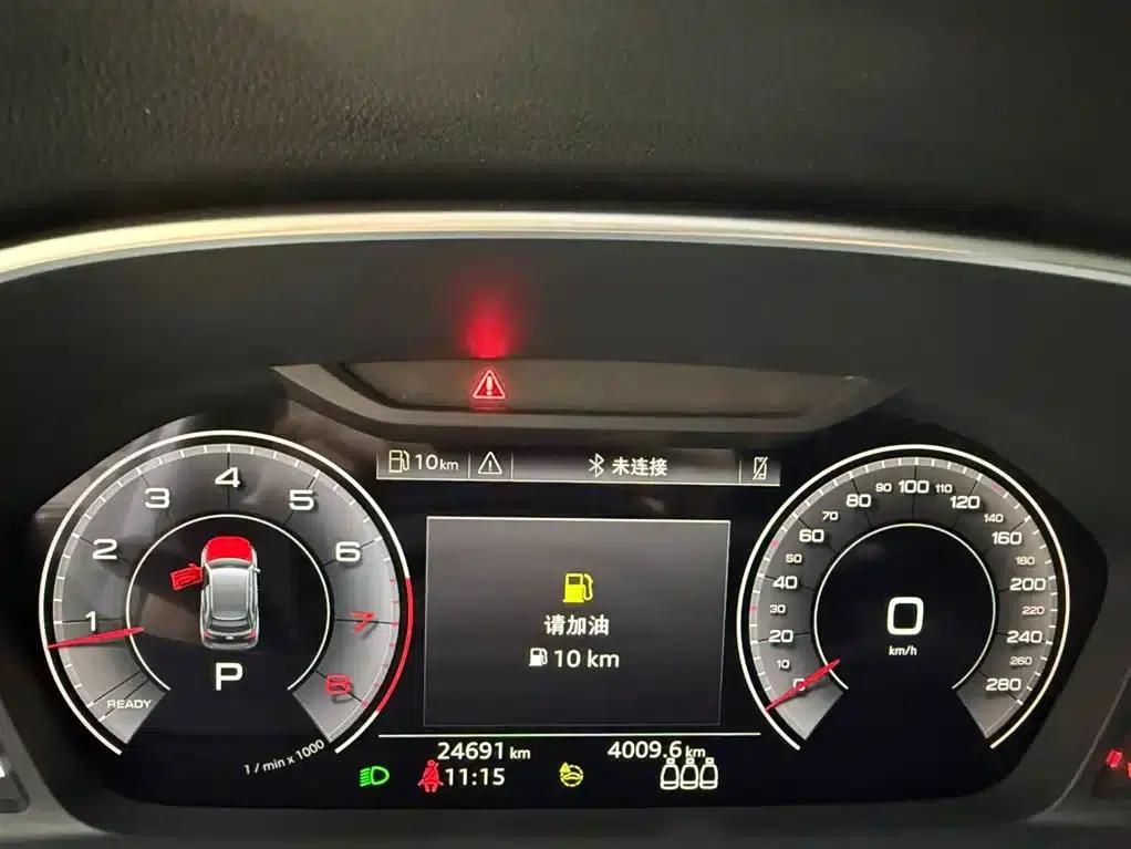 Audi Q3 2022 35 TFSI Fashion Dynamic Edition — миниатюра 13