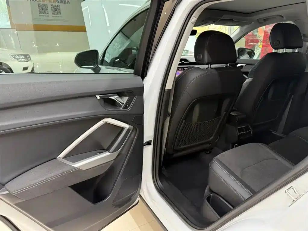 Audi Q3 2022 35 TFSI Fashion Dynamic Edition — миниатюра 18