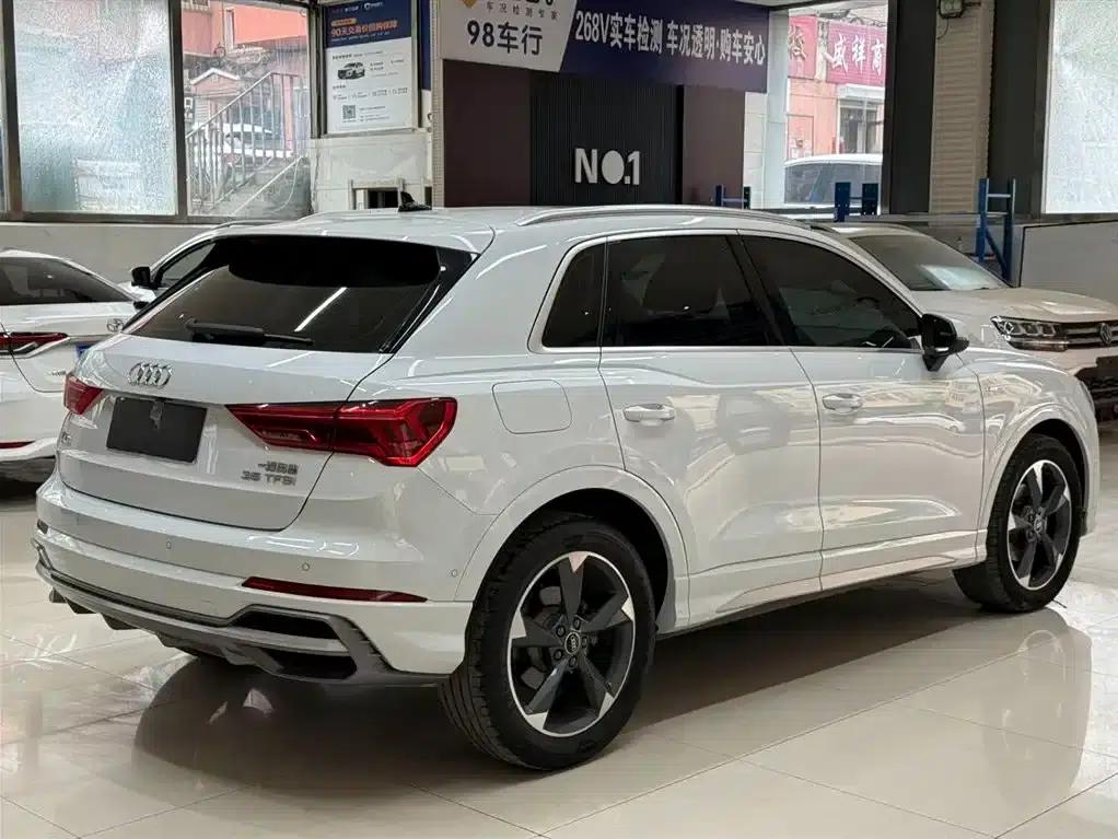 Audi Q3 2022 35 TFSI Fashion Dynamic Edition — миниатюра 4