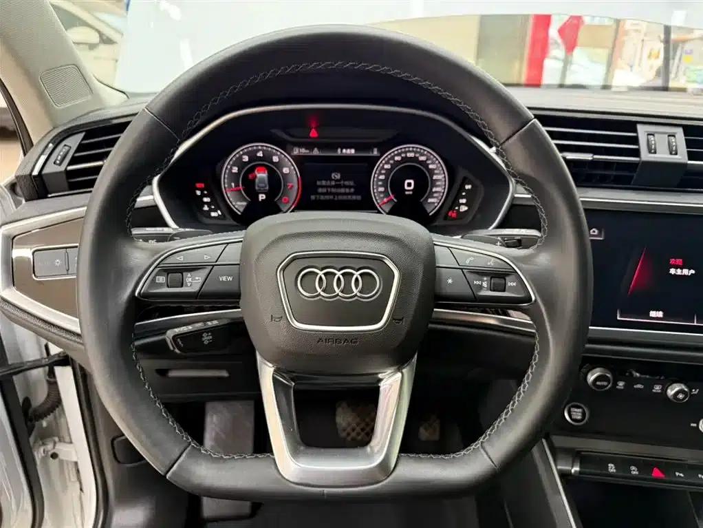 Audi Q3 2022 35 TFSI Fashion Dynamic Edition — миниатюра 8