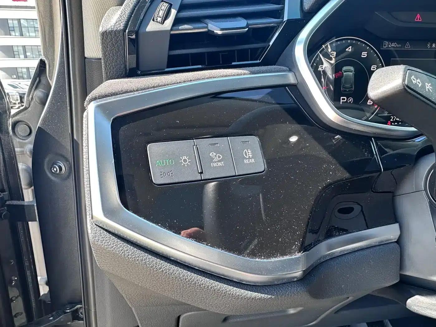 Audi Q3 2022 35 TFSI Fashion Dynamic Edition — миниатюра 16