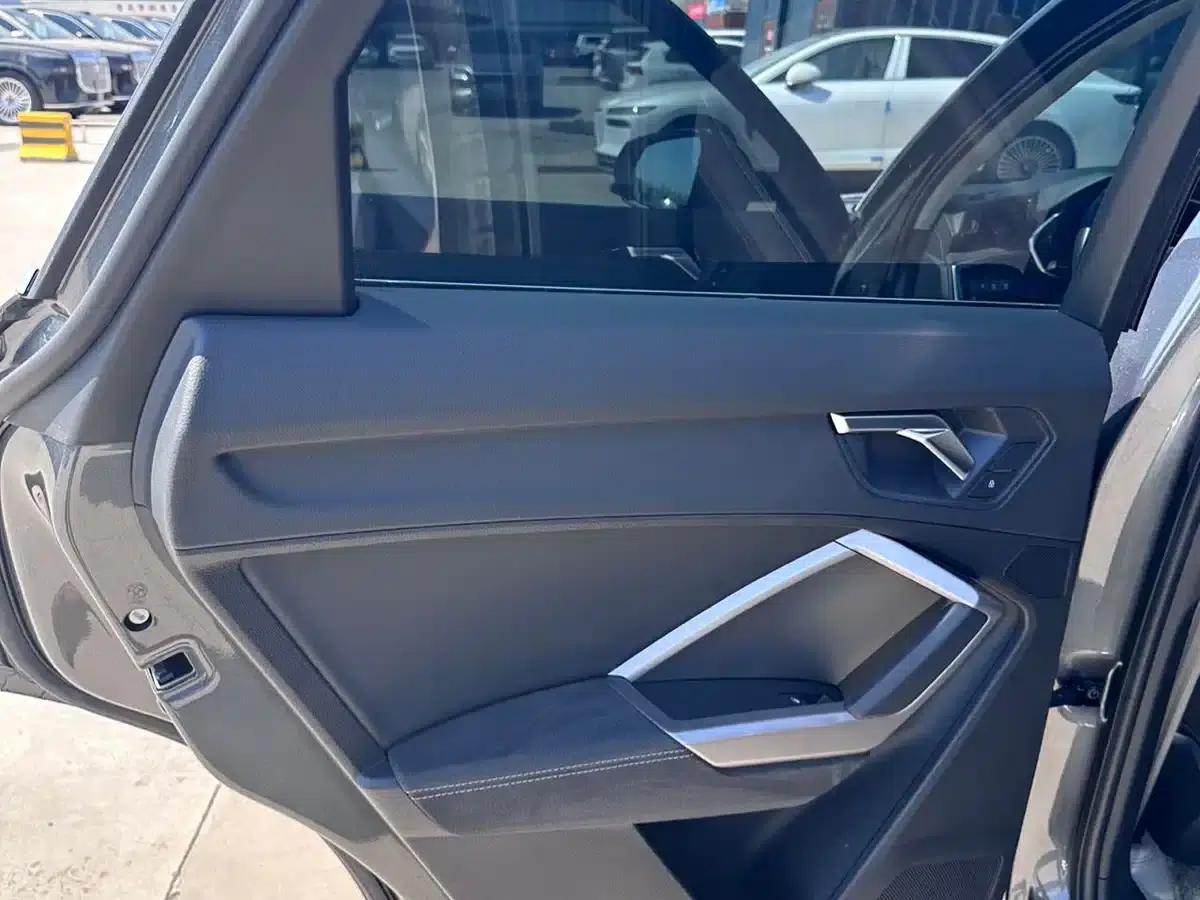 Audi Q3 2022 35 TFSI Fashion Dynamic Edition — миниатюра 21