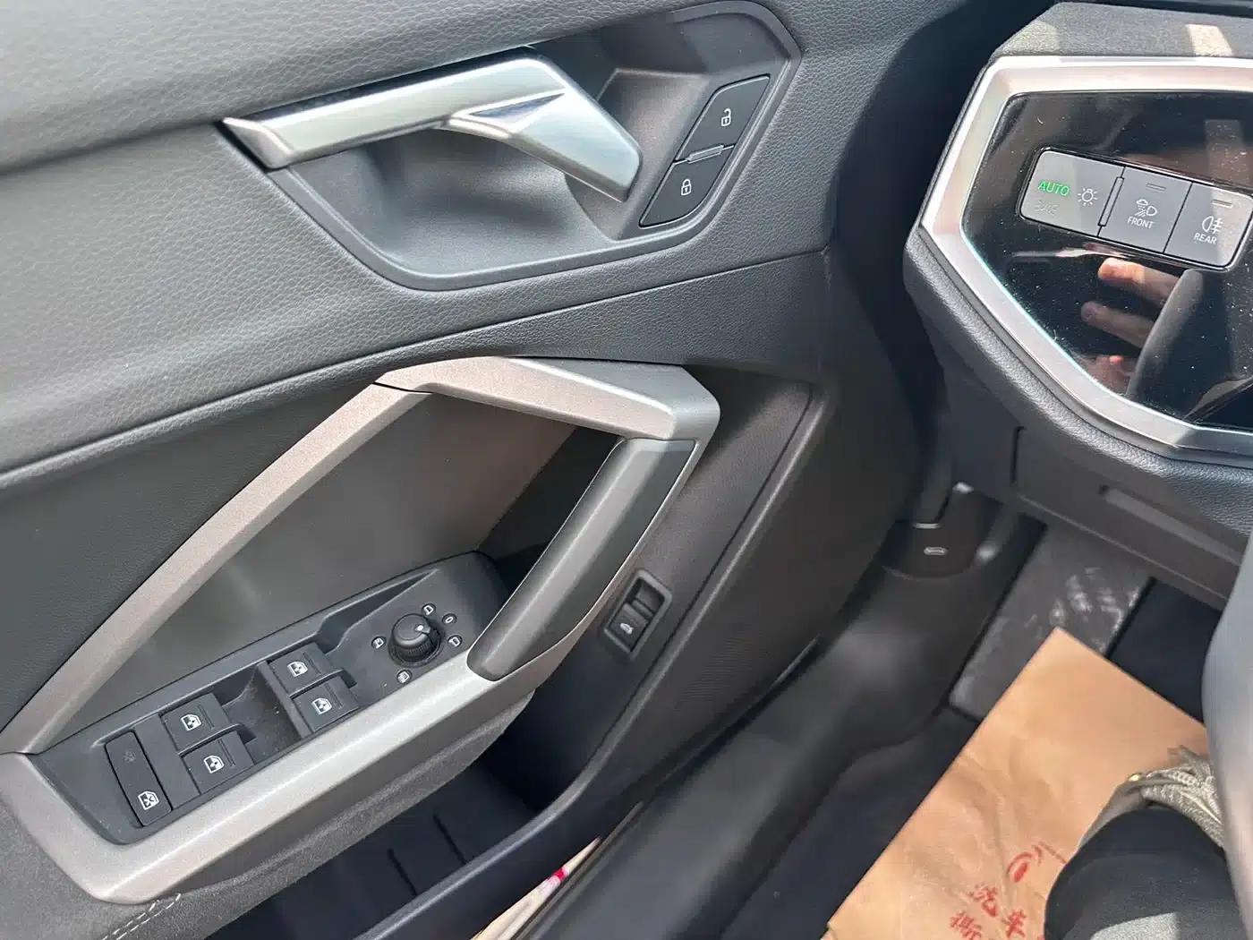 Audi Q3 2022 35 TFSI Fashion Dynamic Edition — миниатюра 12