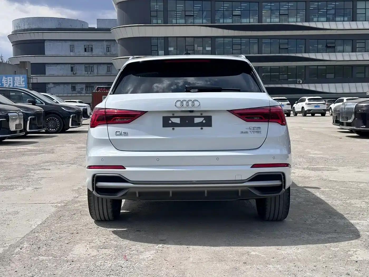 Audi Q3 2022 35 TFSI Fashion Dynamic Edition — миниатюра 7