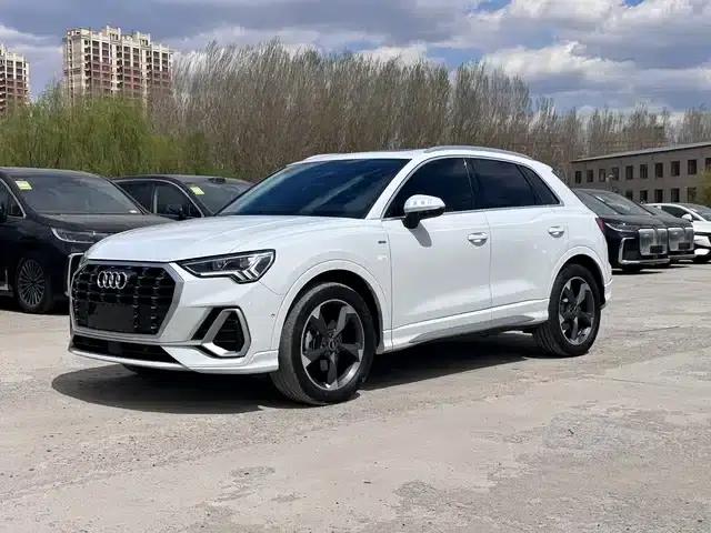 Audi Q3 2022 35 TFSI Fashion Dynamic Edition