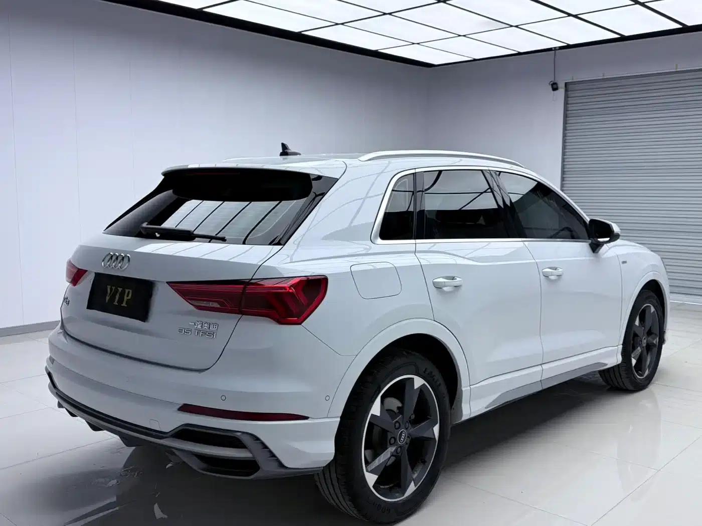 Audi Q3 2022 35 TFSI Fashion Dynamic Edition — миниатюра 4