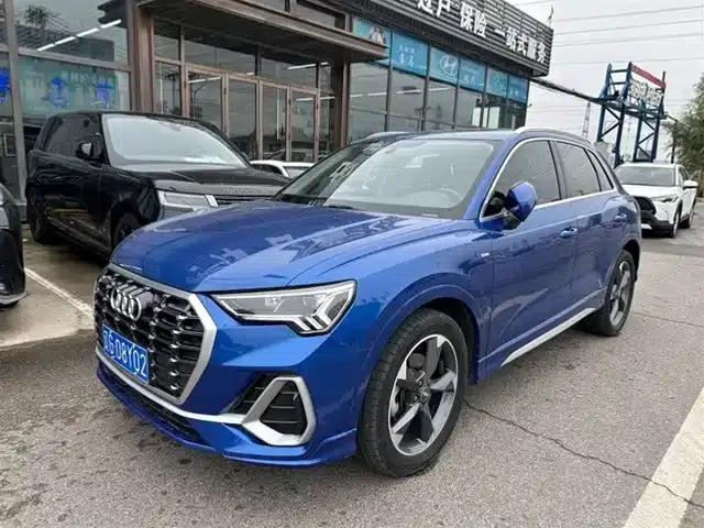 Audi Q3 2019 35 TFSI Fashion Dynamic Edition