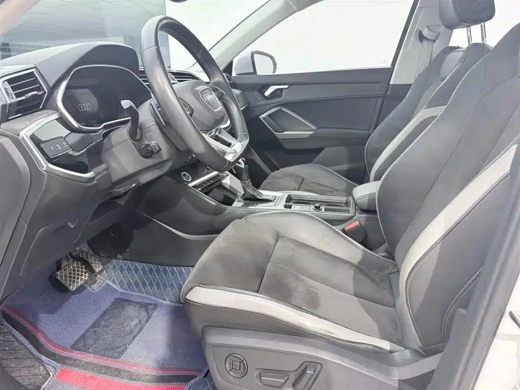 Audi Q3 2022 35 TFSI Fashion Dynamic Edition — миниатюра 11