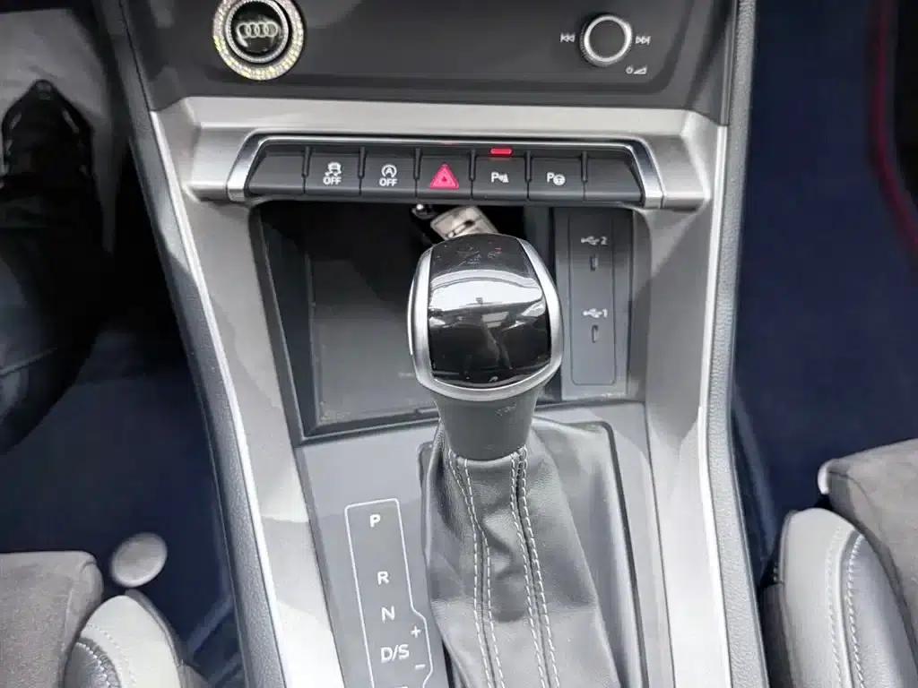 Audi Q3 2022 35 TFSI Fashion Dynamic Edition — миниатюра 10