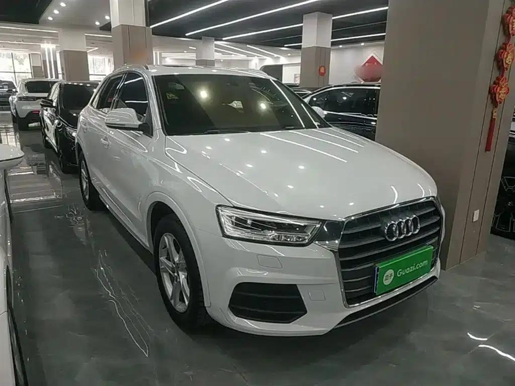 Audi Q3 2018 30th Anniversary Edition 30 TFSI Fashion Model — миниатюра 4
