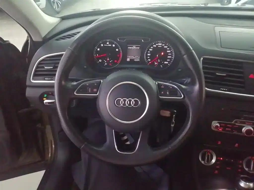Audi Q3 2015 30 TFSI Comfort — миниатюра 11