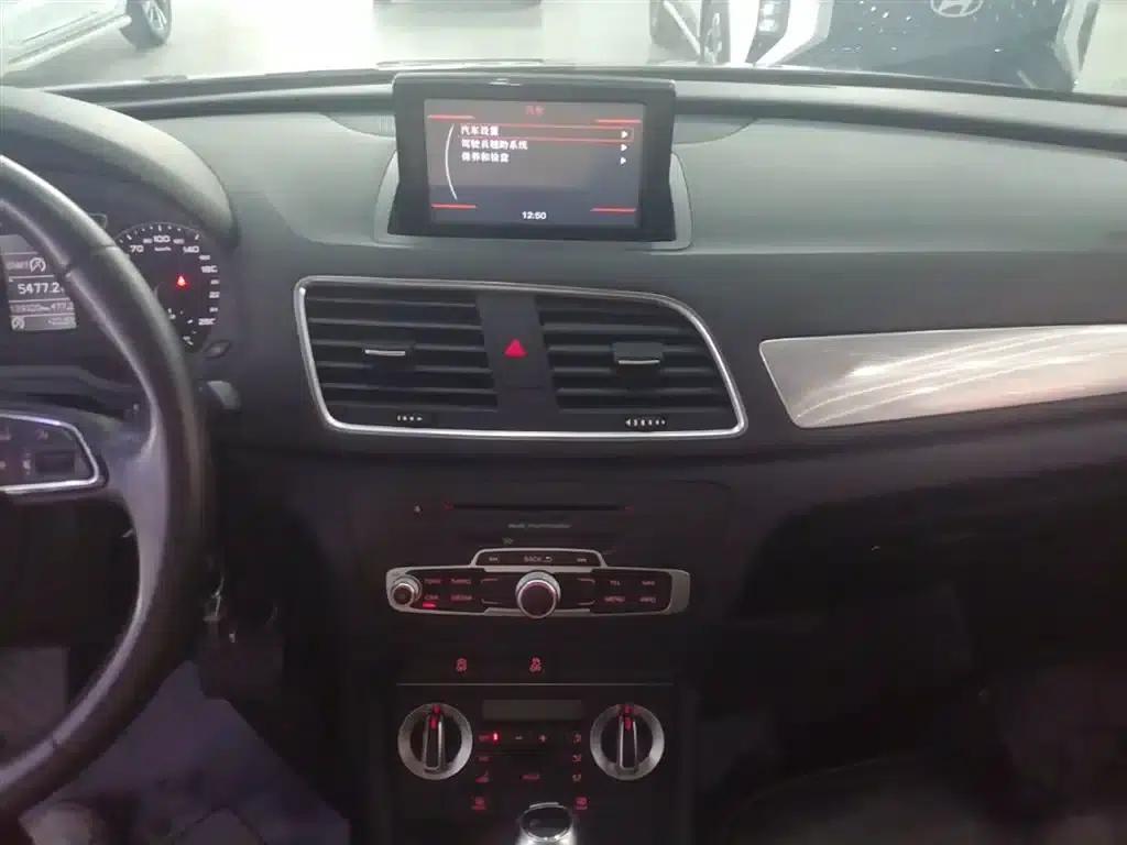 Audi Q3 2015 30 TFSI Comfort — миниатюра 13