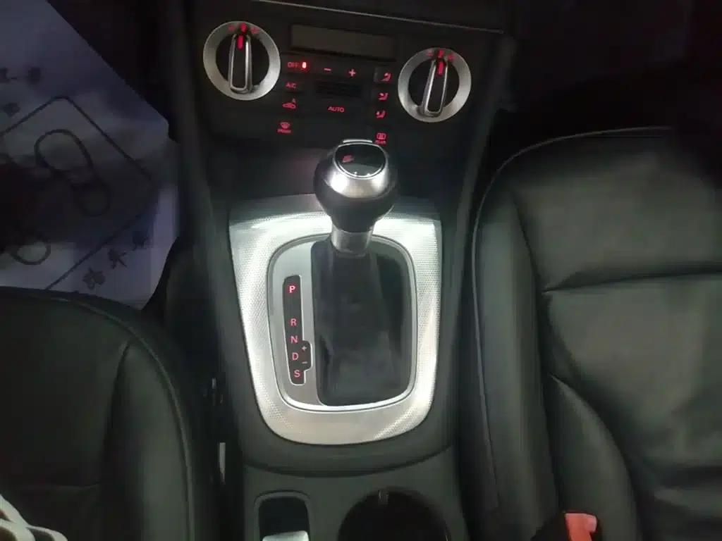 Audi Q3 2015 30 TFSI Comfort — миниатюра 14