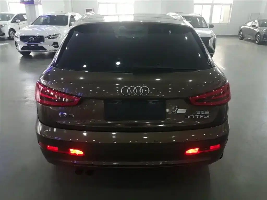 Audi Q3 2015 30 TFSI Comfort — миниатюра 6