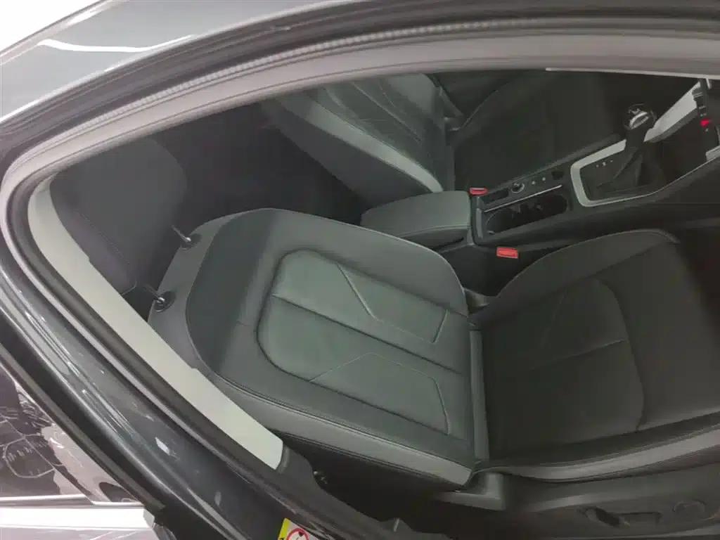 Audi Q3 2021 35 TFSI Progressive Elegance — миниатюра 25