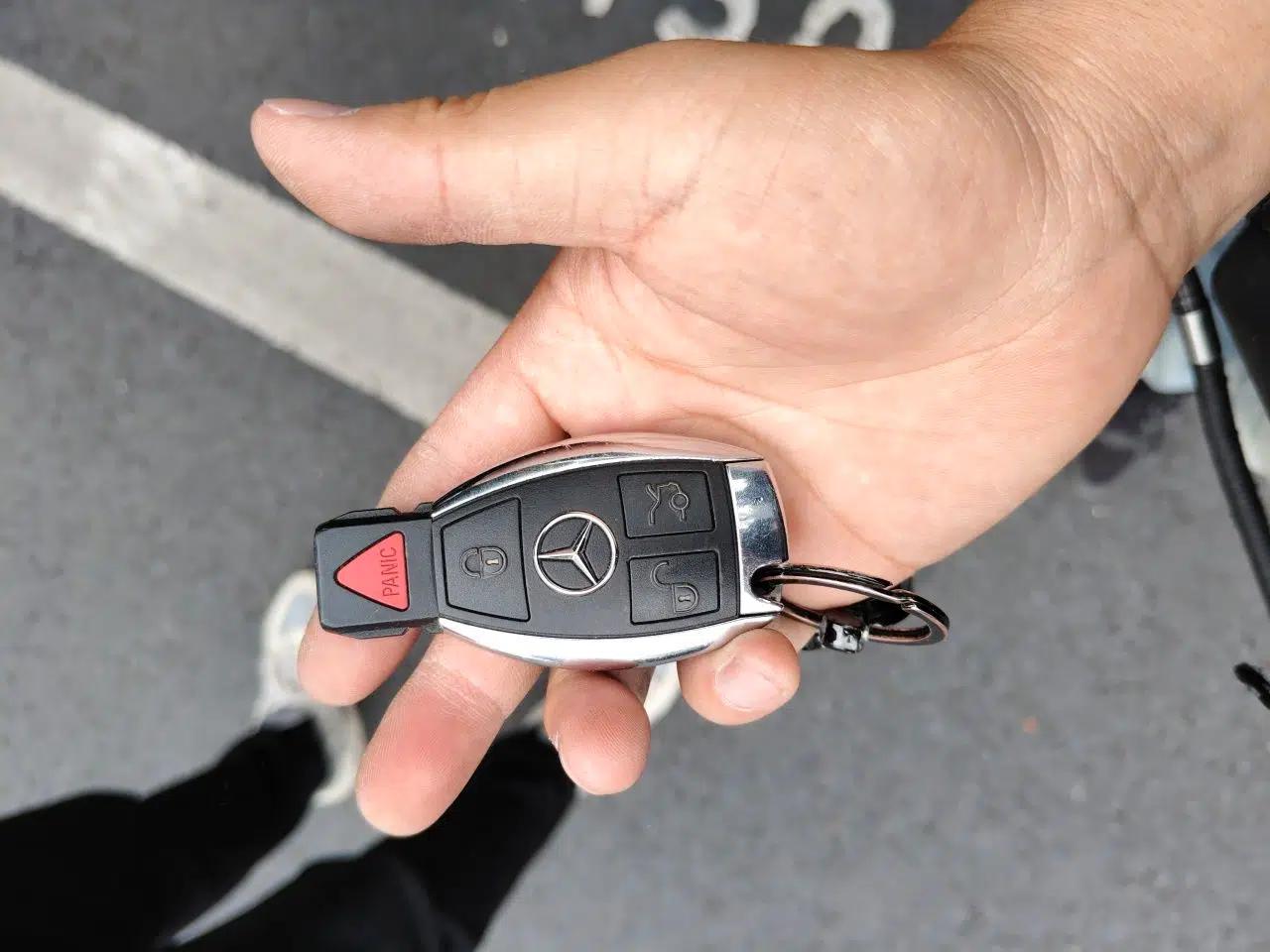 Mercedes-Benz GLE New Energy  — миниатюра 9