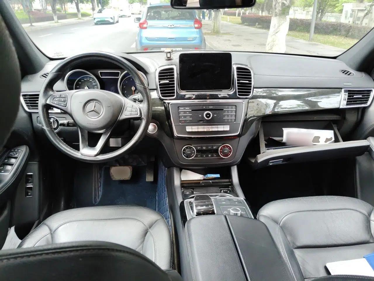 Mercedes-Benz GLE New Energy  — миниатюра 10
