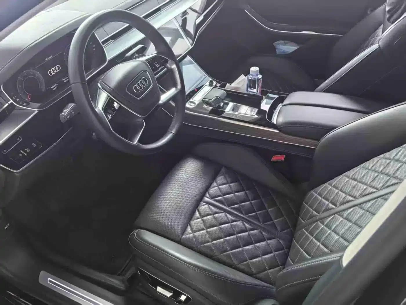 2023 Audi A8 A8L 55 TFSI quattro Flagship — миниатюра 3
