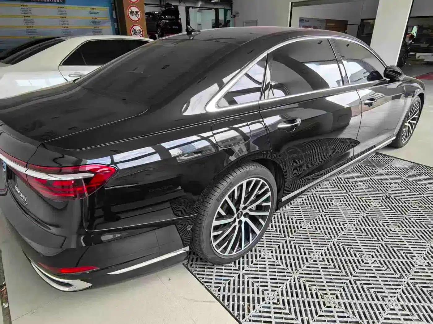2023 Audi A8 A8L 55 TFSI quattro Flagship — миниатюра 7