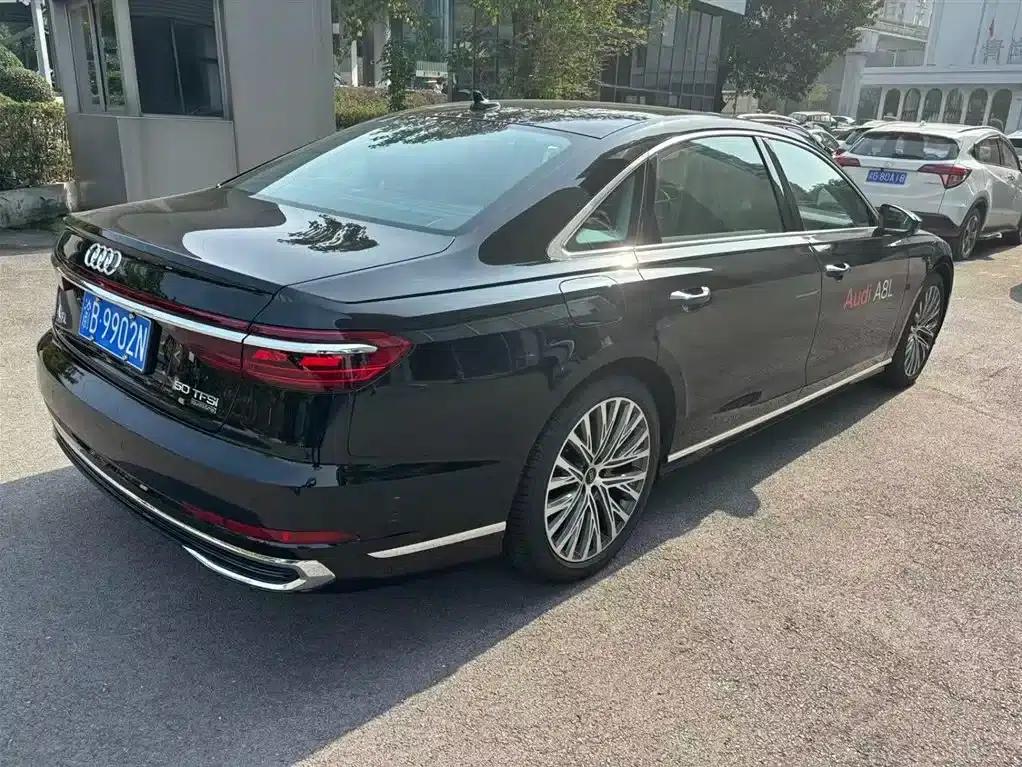 2024 Audi A8 A8L 50 TFSI quattro Premium Edition — миниатюра 2