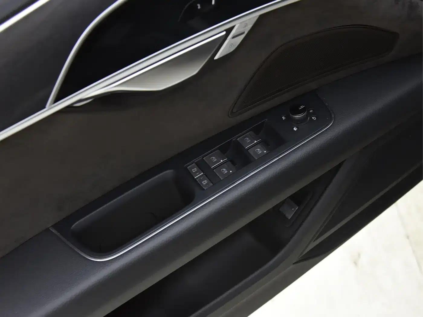Audi A8 2019 Plus A8L 50 TFSI quattro Comfort — миниатюра 11