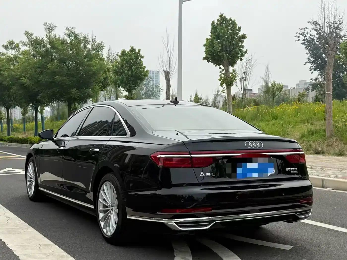 Audi A8 2019 Plus A8L 50 TFSI quattro Comfort — миниатюра 24