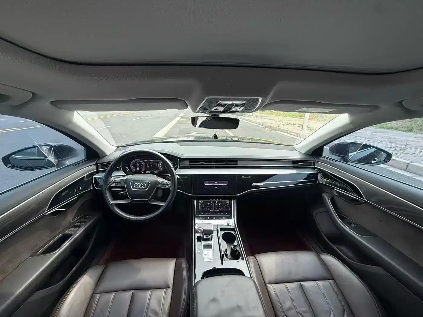 Audi A8 2019 Plus A8L 50 TFSI quattro Comfort — миниатюра 31