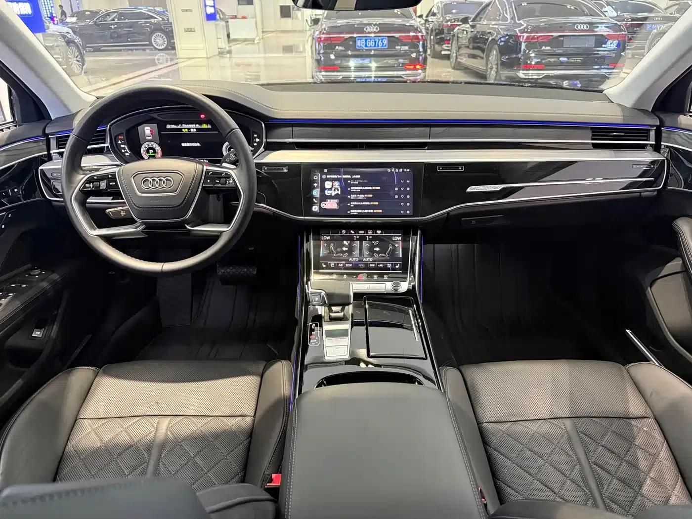 2023 Audi A8 A8L 50 TFSI quattro Premium Edition — миниатюра 7