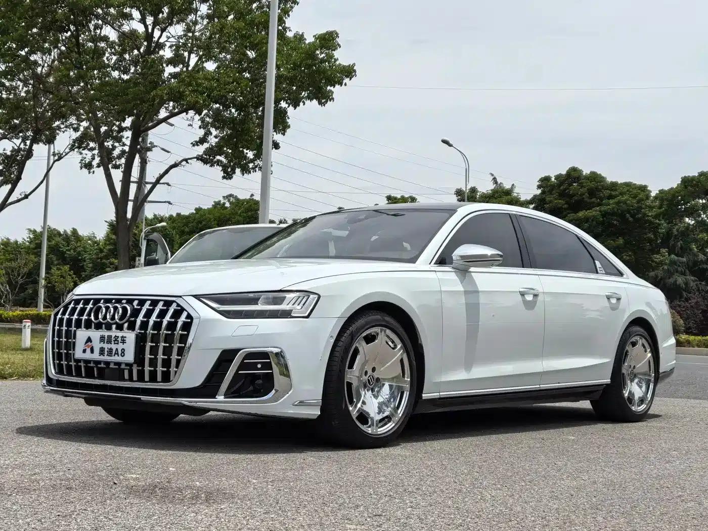 Audi A8 2019 Facelift Plus A8L 55 TFSI quattro Luxury — миниатюра 1