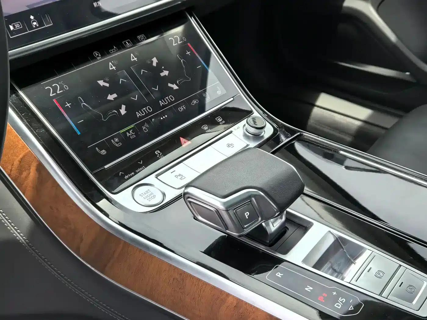 Audi A8 2019 Facelift Plus A8L 55 TFSI quattro Luxury — миниатюра 6