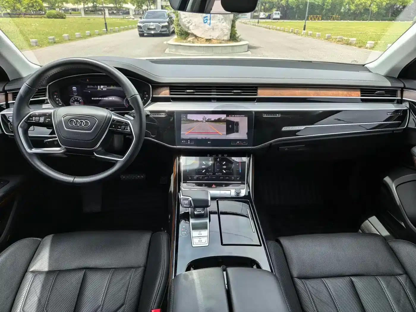 Audi A8 2019 Facelift Plus A8L 55 TFSI quattro Luxury — миниатюра 8
