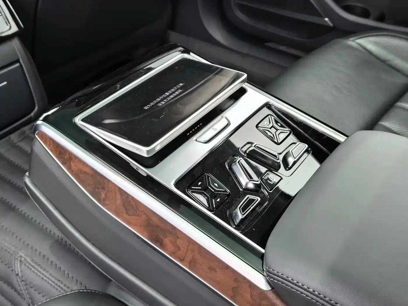 Audi A8 2019 Facelift Plus A8L 55 TFSI quattro Luxury — миниатюра 9